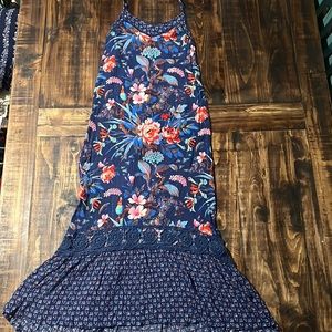 Size XS boho lace bottom ruffle dress